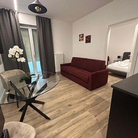 Apartment Teatro Болзано Екстериор снимка