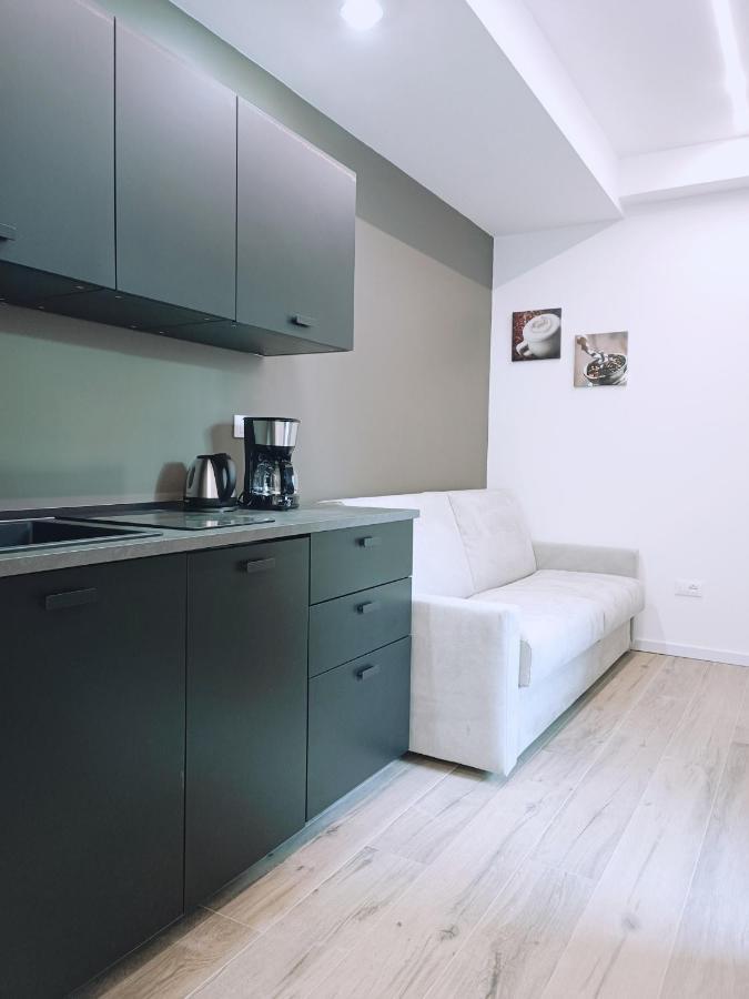 Apartment Teatro Болзано Екстериор снимка