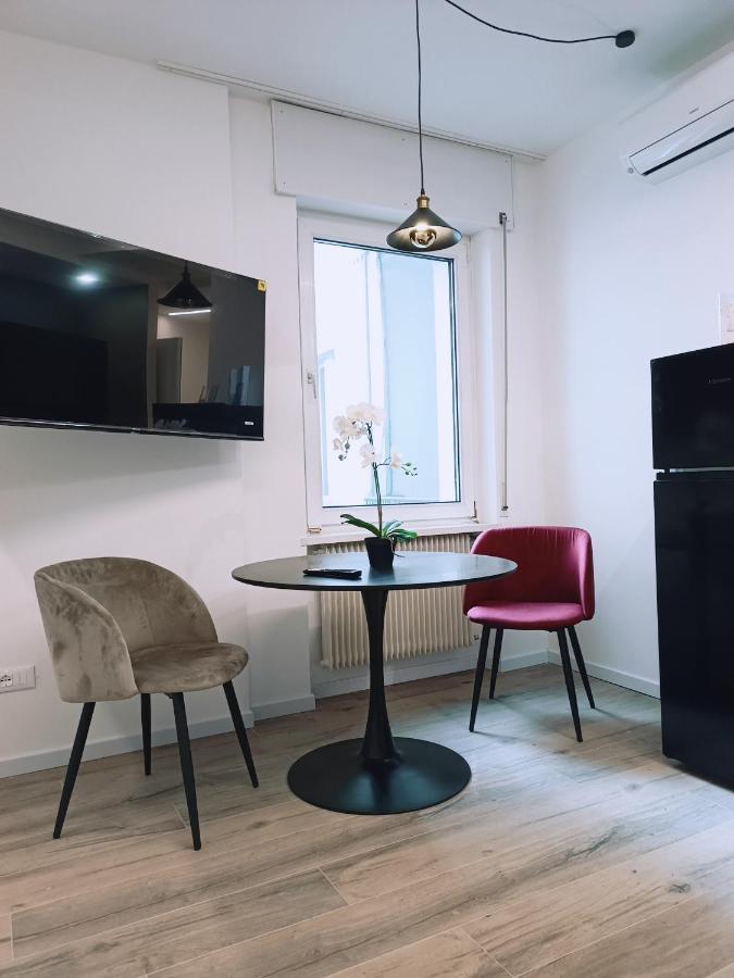 Apartment Teatro Болзано Екстериор снимка